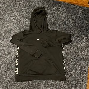 Black womens nike sweatshirt